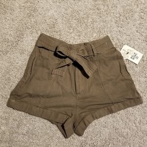 Billabong Tie-Front Shorts NWT